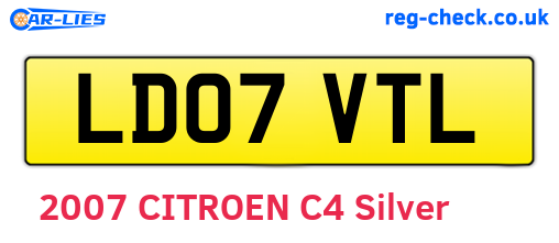 LD07VTL are the vehicle registration plates.