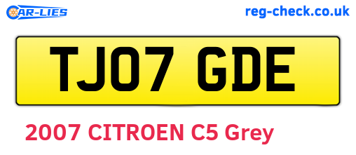 TJ07GDE are the vehicle registration plates.
