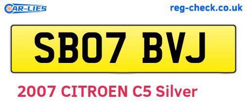 SB07BVJ are the vehicle registration plates.