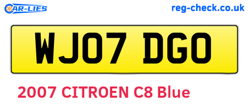 WJ07DGO are the vehicle registration plates.