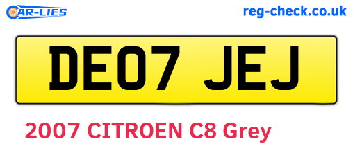 DE07JEJ are the vehicle registration plates.