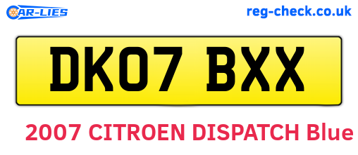 DK07BXX are the vehicle registration plates.