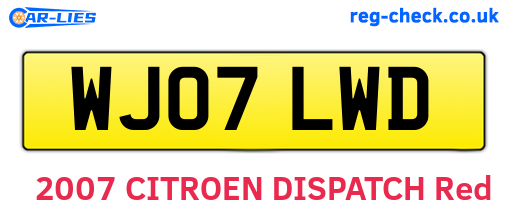 WJ07LWD are the vehicle registration plates.