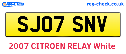 SJ07SNV are the vehicle registration plates.