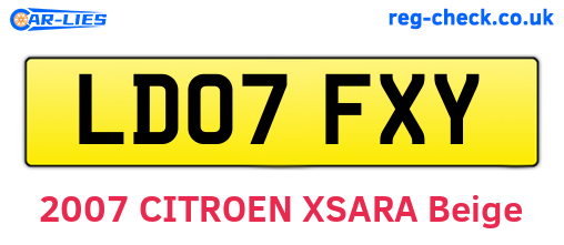 LD07FXY are the vehicle registration plates.