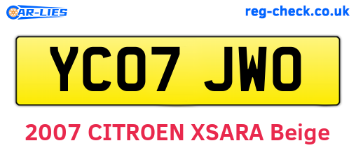 YC07JWO are the vehicle registration plates.