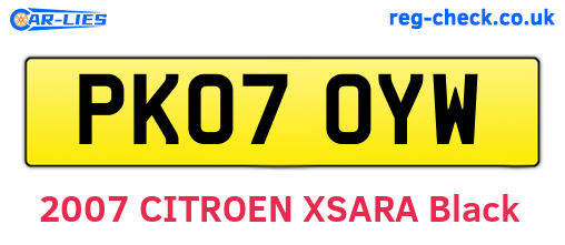 PK07OYW are the vehicle registration plates.