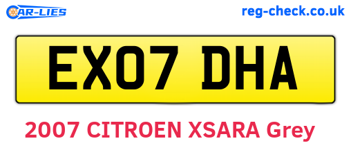 EX07DHA are the vehicle registration plates.