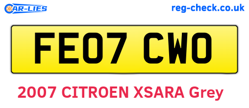 FE07CWO are the vehicle registration plates.
