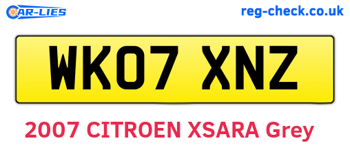 WK07XNZ are the vehicle registration plates.