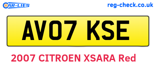 AV07KSE are the vehicle registration plates.
