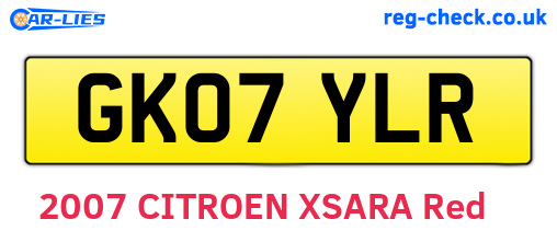 GK07YLR are the vehicle registration plates.