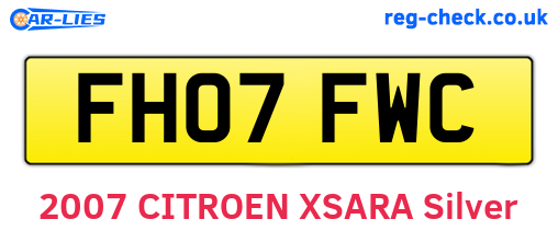 FH07FWC are the vehicle registration plates.