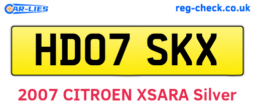 HD07SKX are the vehicle registration plates.