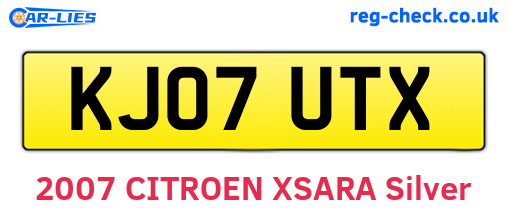 KJ07UTX are the vehicle registration plates.