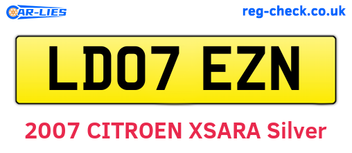 LD07EZN are the vehicle registration plates.