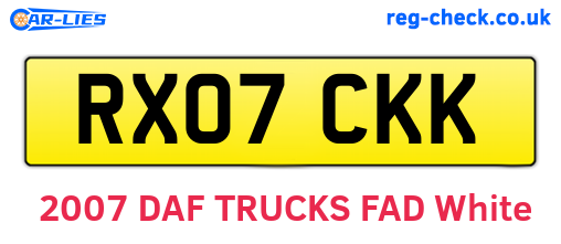 RX07CKK are the vehicle registration plates.