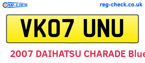 VK07UNU are the vehicle registration plates.