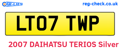 LT07TWP are the vehicle registration plates.