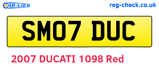 SM07DUC are the vehicle registration plates.