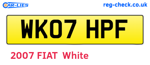WK07HPF are the vehicle registration plates.