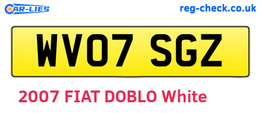 WV07SGZ are the vehicle registration plates.