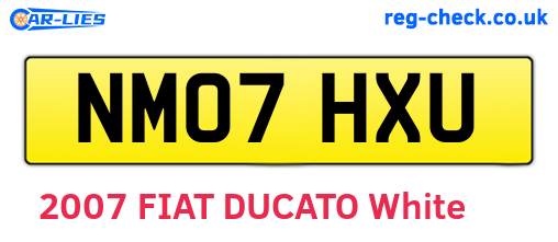 NM07HXU are the vehicle registration plates.