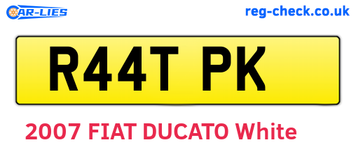 R44TPK are the vehicle registration plates.