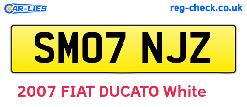SM07NJZ are the vehicle registration plates.