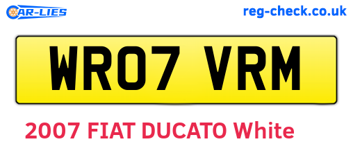 WR07VRM are the vehicle registration plates.