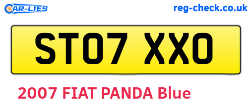 ST07XXO are the vehicle registration plates.