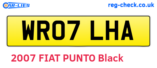WR07LHA are the vehicle registration plates.