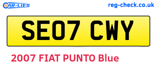 SE07CWY are the vehicle registration plates.