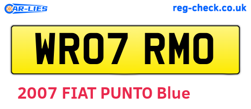 WR07RMO are the vehicle registration plates.