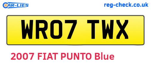 WR07TWX are the vehicle registration plates.