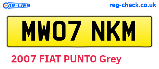 MW07NKM are the vehicle registration plates.