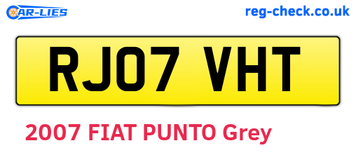 RJ07VHT are the vehicle registration plates.