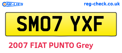 SM07YXF are the vehicle registration plates.