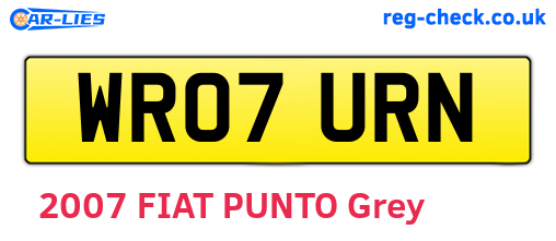 WR07URN are the vehicle registration plates.