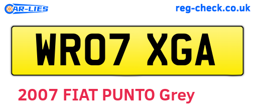 WR07XGA are the vehicle registration plates.