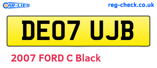 DE07UJB are the vehicle registration plates.