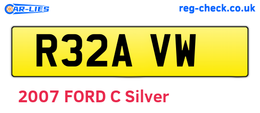 R32AVW are the vehicle registration plates.