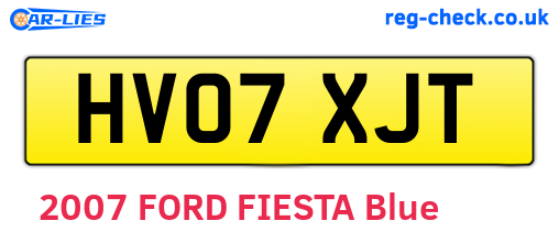 HV07XJT are the vehicle registration plates.