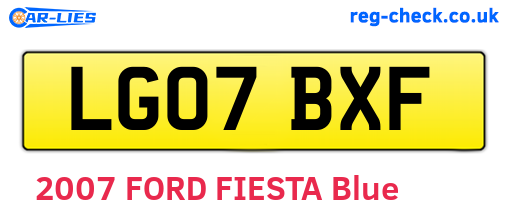LG07BXF are the vehicle registration plates.