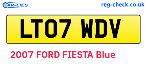 LT07WDV are the vehicle registration plates.
