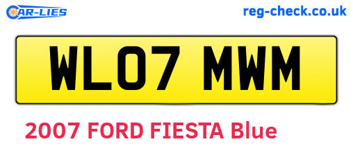 WL07MWM are the vehicle registration plates.