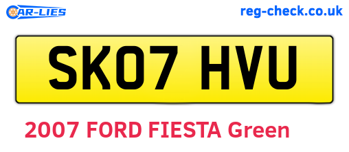 SK07HVU are the vehicle registration plates.