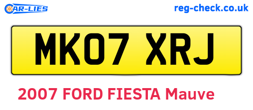 MK07XRJ are the vehicle registration plates.