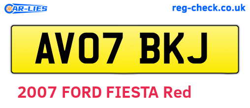 AV07BKJ are the vehicle registration plates.