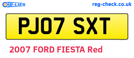 PJ07SXT are the vehicle registration plates.